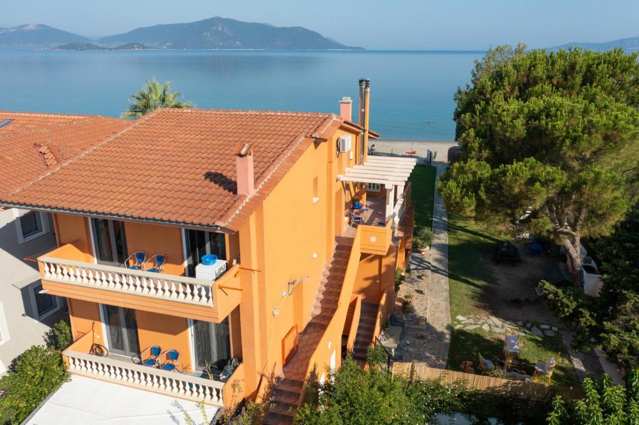 Pampas Seafront Villa, 6 Bedrooms, North Evvoia Kanatádhika Esterno foto